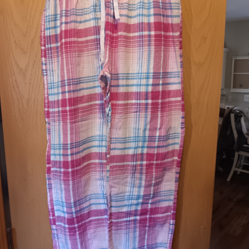 Womens Size Medium, Plaid Lounge Pants in Pink and Blue